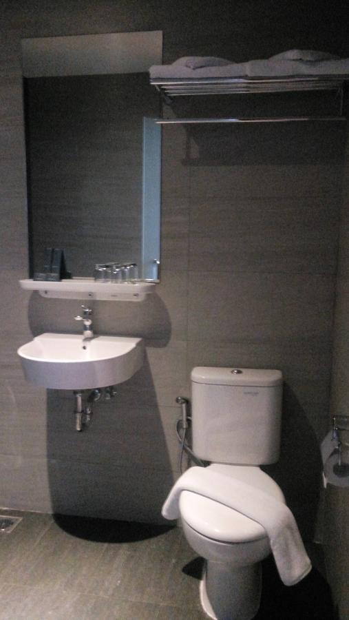 Shakti Hotel Jakarta Luaran gambar