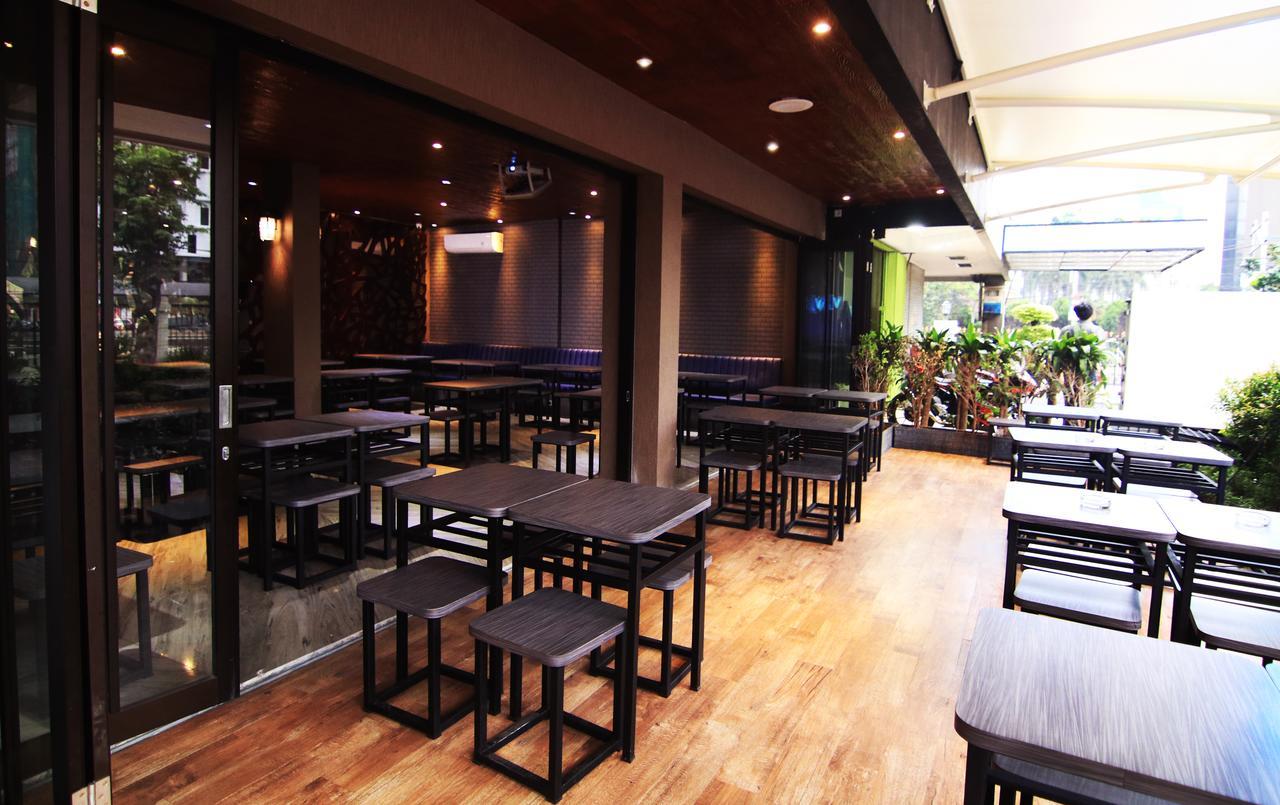 Shakti Hotel Jakarta Luaran gambar